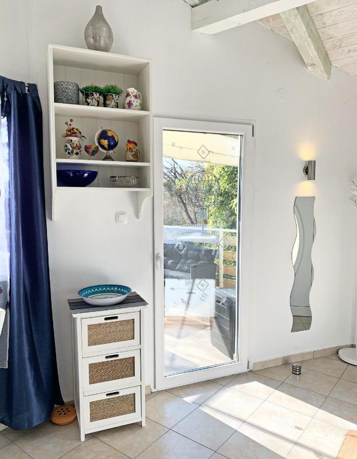 Apartment Helena Kanfanar Εξωτερικό φωτογραφία