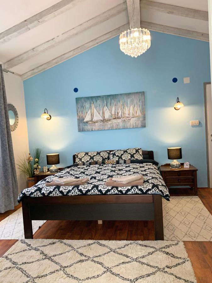 Apartment Helena Kanfanar Εξωτερικό φωτογραφία