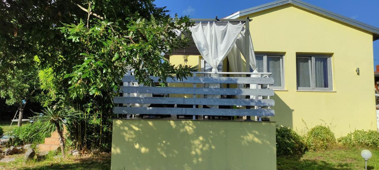 Apartment Helena Kanfanar Εξωτερικό φωτογραφία