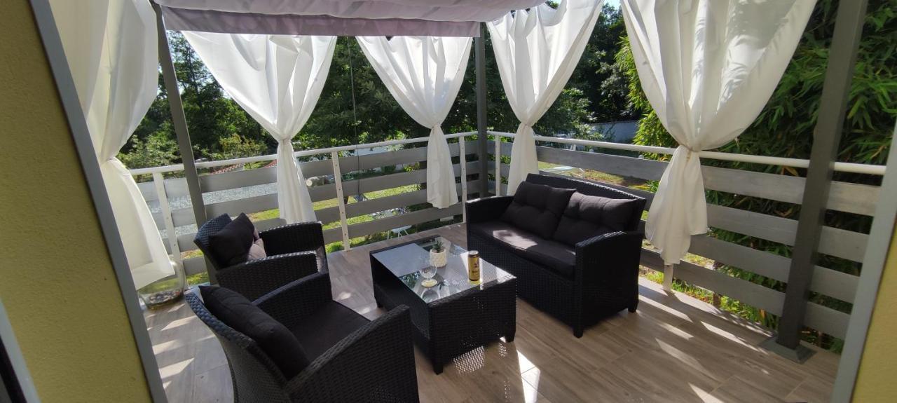 Apartment Helena Kanfanar Εξωτερικό φωτογραφία
